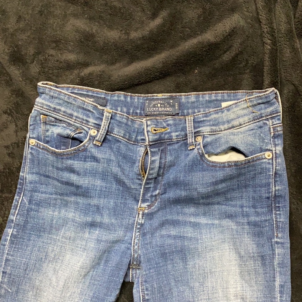 Jeans - Picture 2 of 3